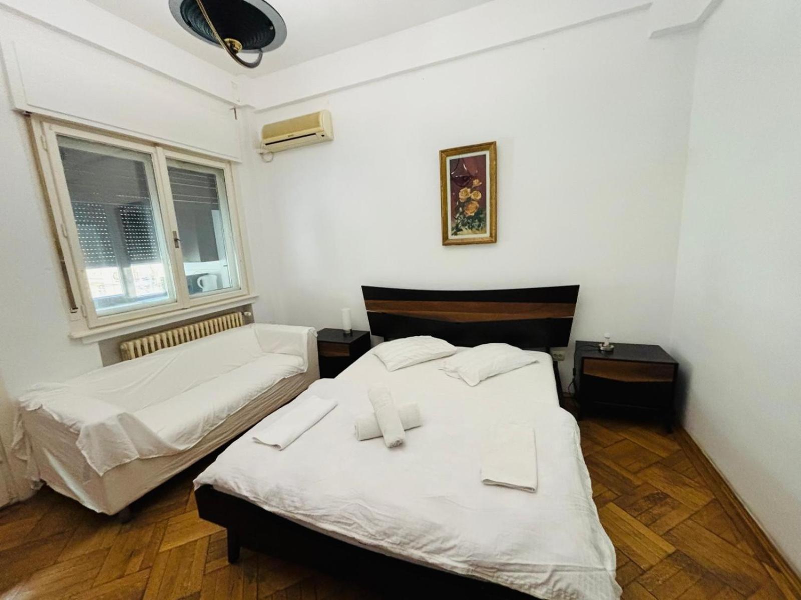 Iancu Apartments บูคาเรสต์ ภายนอก รูปภาพ